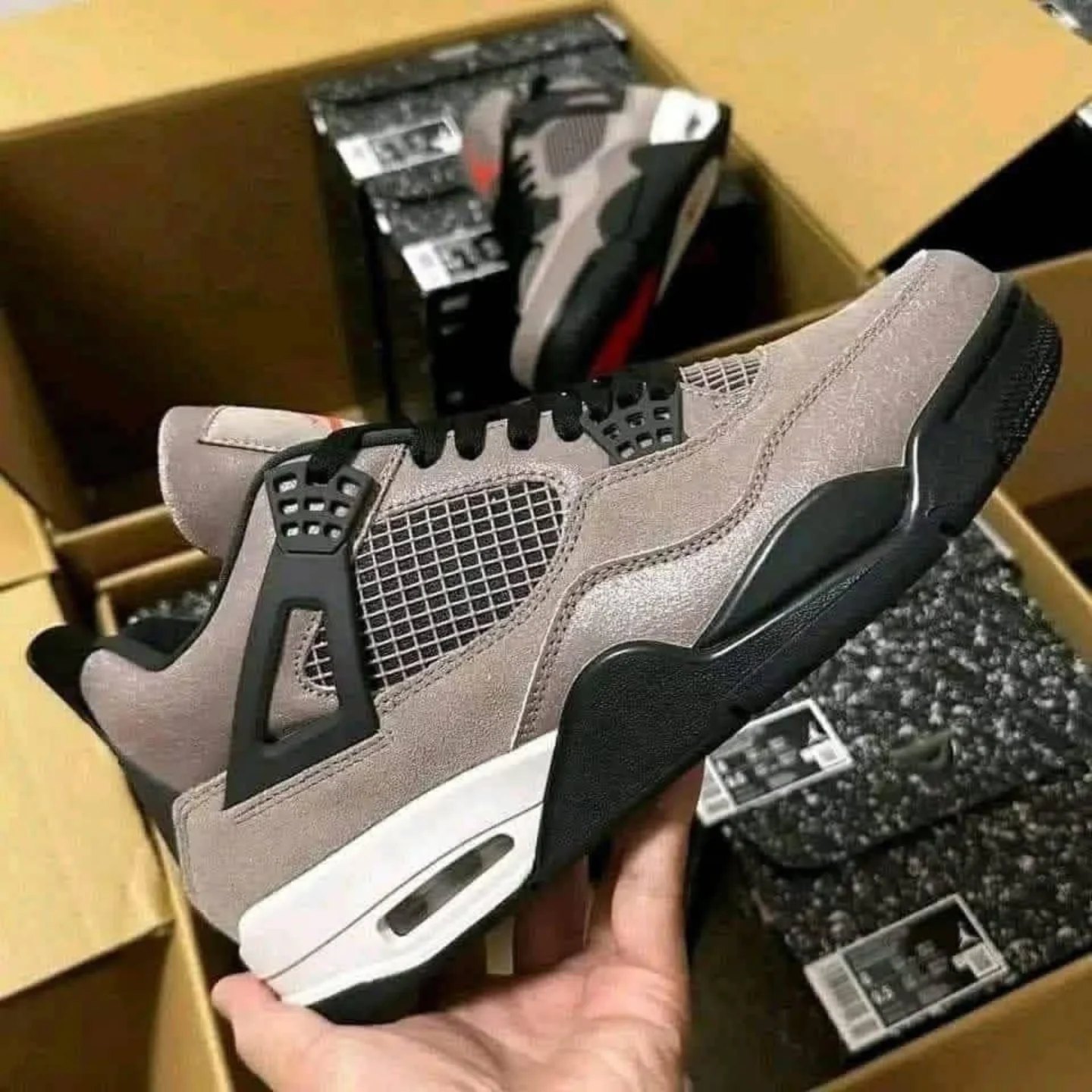 pallets_liquidation_center_611632089_18046723772650767_4481777585169926393_n