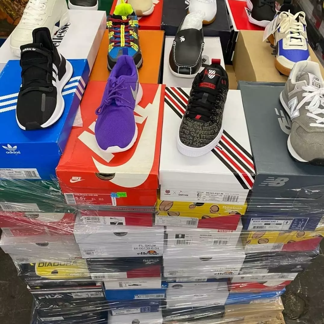 Wholesale Overstock Nike & Name Brand Sneakers Pallet